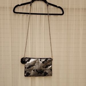 Elegant Silver and Black Camouflage Crossbody Bag